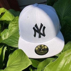 Custom Yankees Fitted